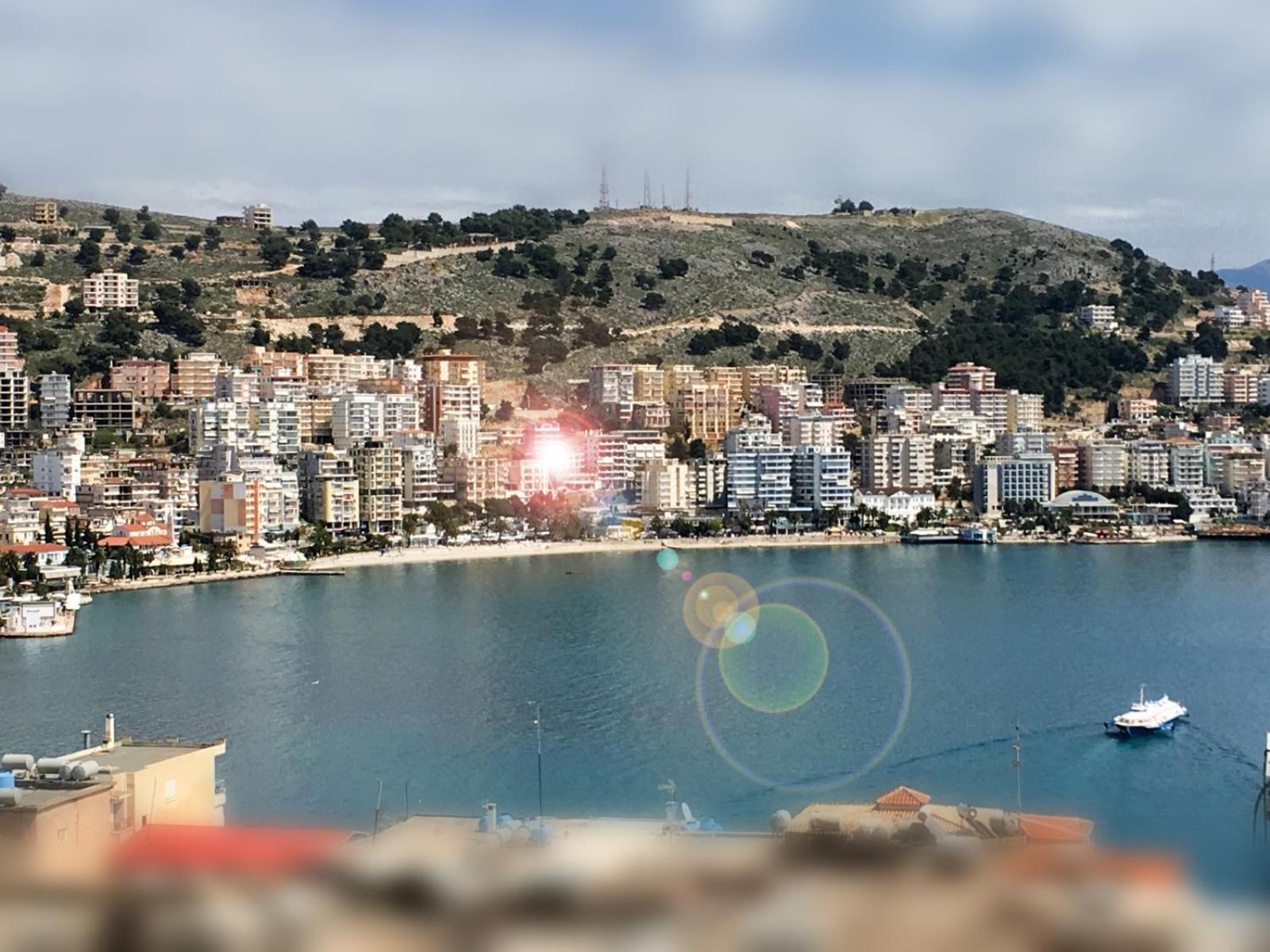 Luxury Holiday In Royal Apartment For King And Queen Sarandë Esterno foto