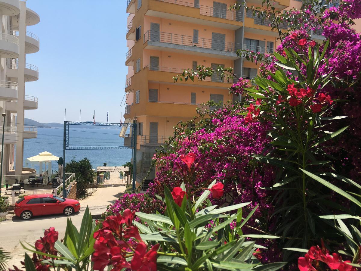 Luxury Holiday In Royal Apartment For King And Queen Sarandë Esterno foto